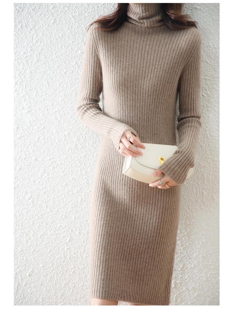 2022 Autumn/Winter Wool Slim Fit Striped A-Line Dress with Pile Collar for Women, Medium Length