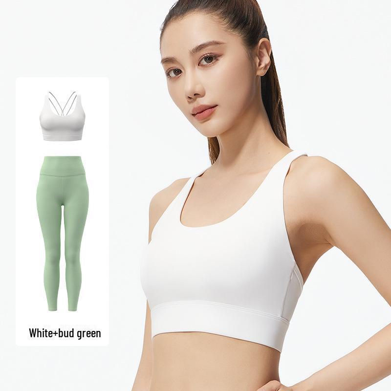 Juyitang Women's Yoga Suit: Slim, Breathable, Shockproof, Shaping Sportswear for Running and Yoga.