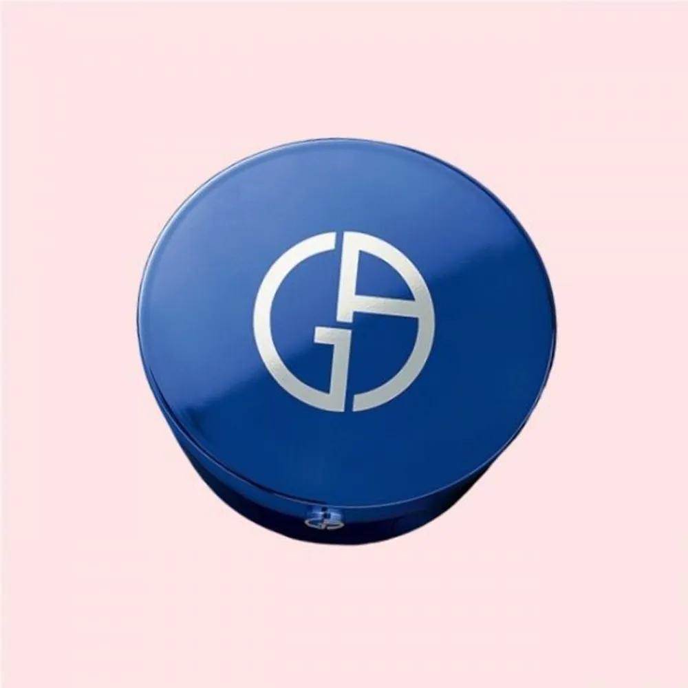 

Giorgio Armani Armani Designer Essence in Balm Mesh Cushion 2101200110 4514246