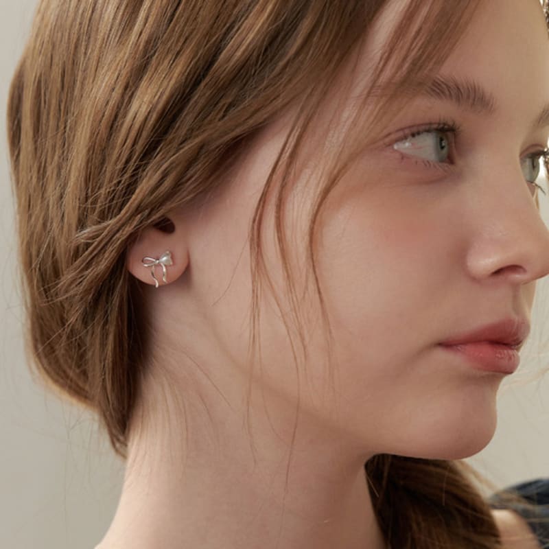 TATIANA (925 Silver) One-Side Heart Ribbon Earrings EC3086