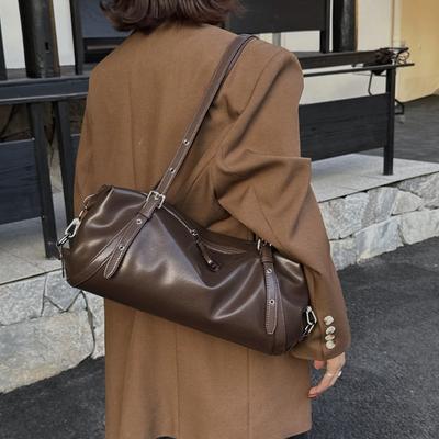 2025 New Relaxed Retro Baguette Bag Genuine Leather Women's Bag Shoulder Underarm Bag Trendy Fashion Oblique Span Bag Foreign Trade