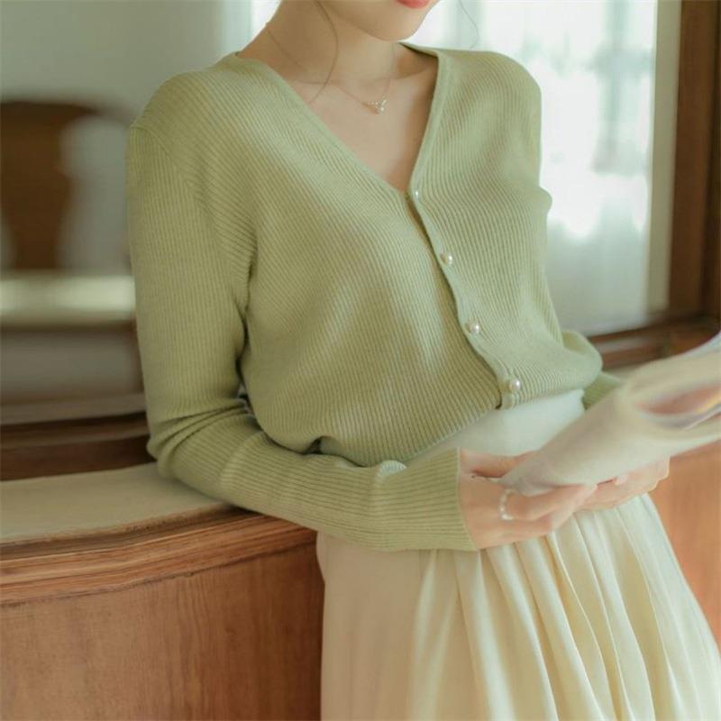 Vintage V-neck knitted cardigan summer top gentle wind short green milk wear sweater jacket women