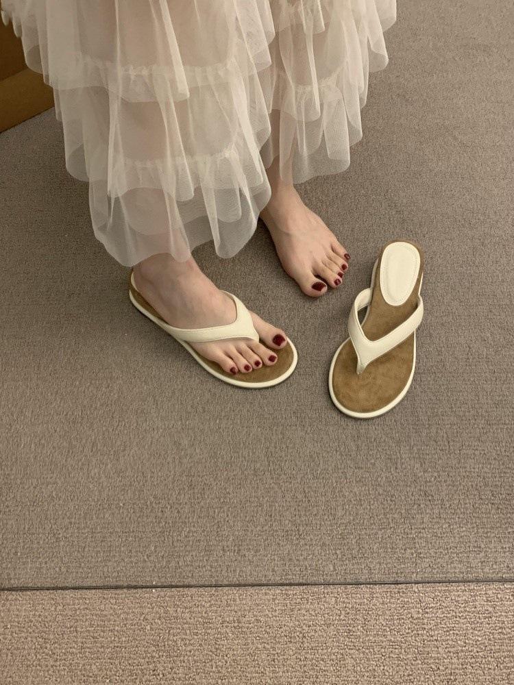 New toe beach vacation sandals color matching versatile slope flip-flops women's summer sandals