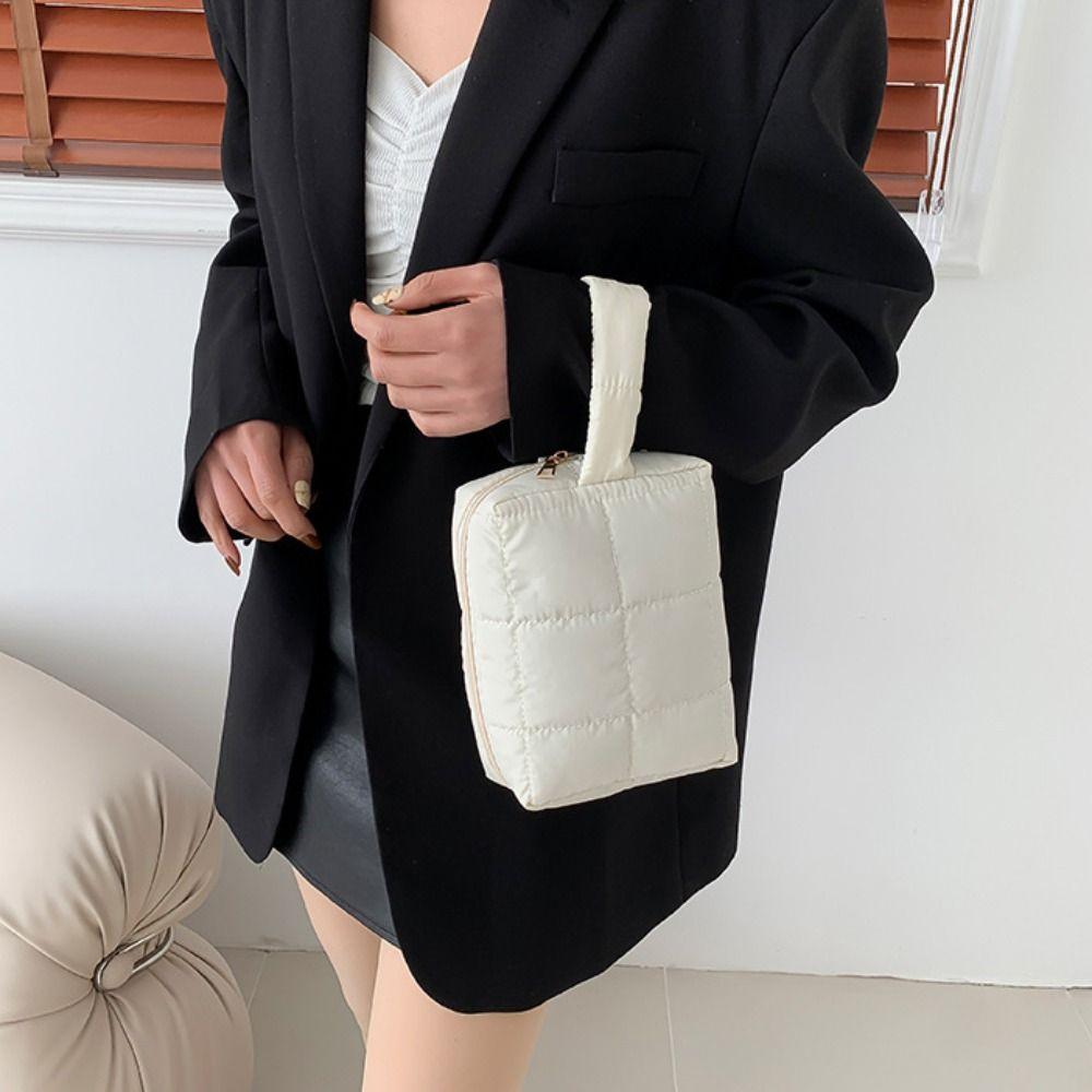 Solid Color Padded Makeup Bag Quilted Plaid Clutch Bag Simple Puffer Handbag  Ladies