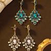 Middle Aged Vintage Palace Style Studded Earrings Heavy-duty Western With A High-end Temperament