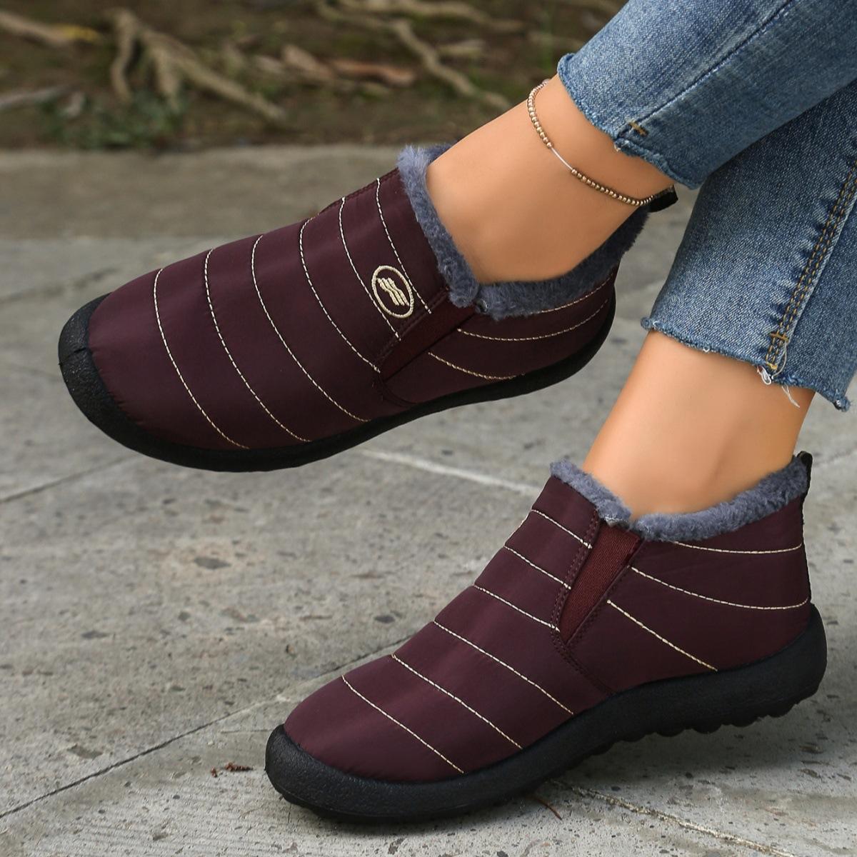 

Новые женские зимние ботинки 2025 года, водонепроницаемые плюшевые ботильоны, удобные слипоны на платформе для женщин, модная уличная обувь унисекс 41 темно-красного