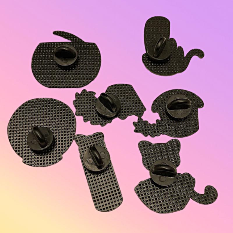 1Pc Cat Brooch Jewelry Gifts Cartoon Animal Lapel Pins Bag Accessories Clothing Decor Cute Badges Black Kitten