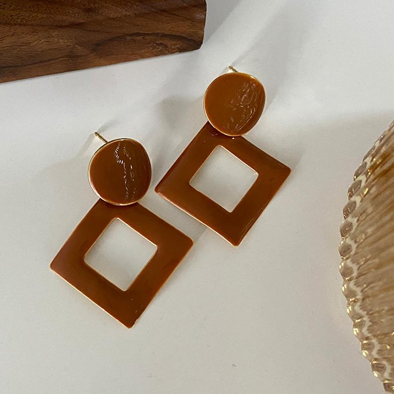 Butterfly Stud Earrings Maillard Geometric Design Niche Earrings French Retro Drip Glaze Earrings Women