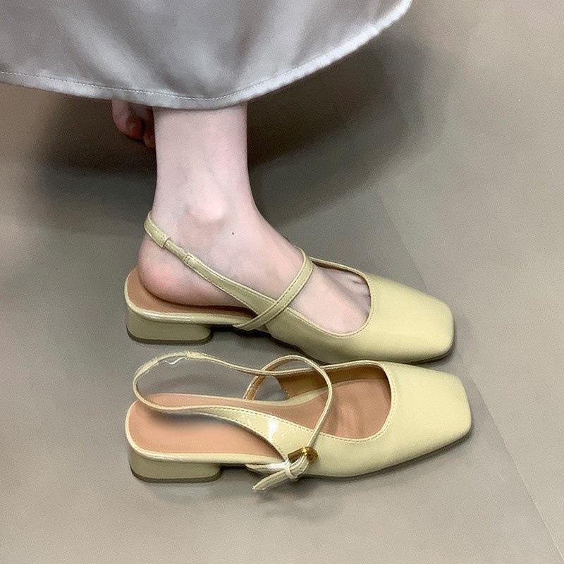 2025 summer new square head thick heel bag head sandals women's rear strap summer low heel commuter sandals