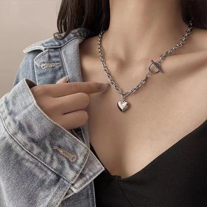 

Кулон «Любовь в виде персикового сердца» OT Ожерелье с пряжкой Cool Bungee Metal Hip Hop