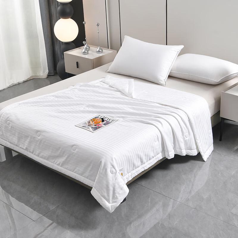 100% Tussah Silk Jacquard Summer Quilt