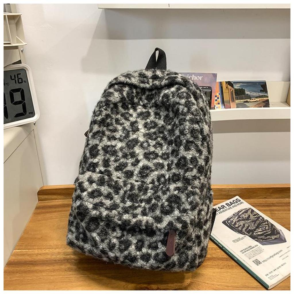 Y2K Vintage Plush Leopard Print Backpack for Girls Large Capacity College Students Schoolbag Casual Portable Ladies Shoulder Bag