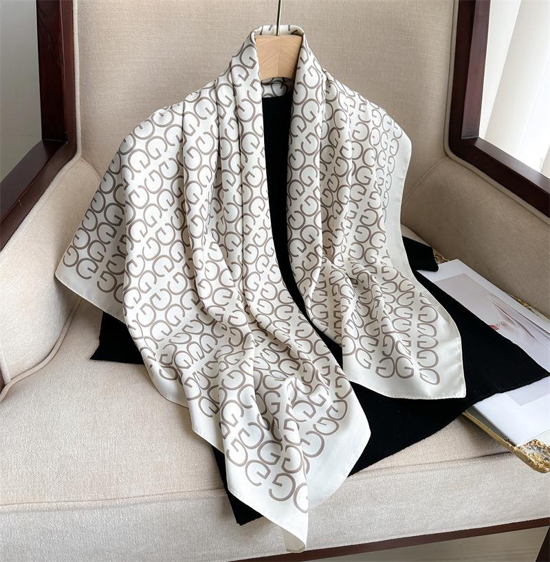 Fashion printed silk scarf twill silk high quality square scarf women's headscarf 91x91cm travel shawl autumn and winter scarf