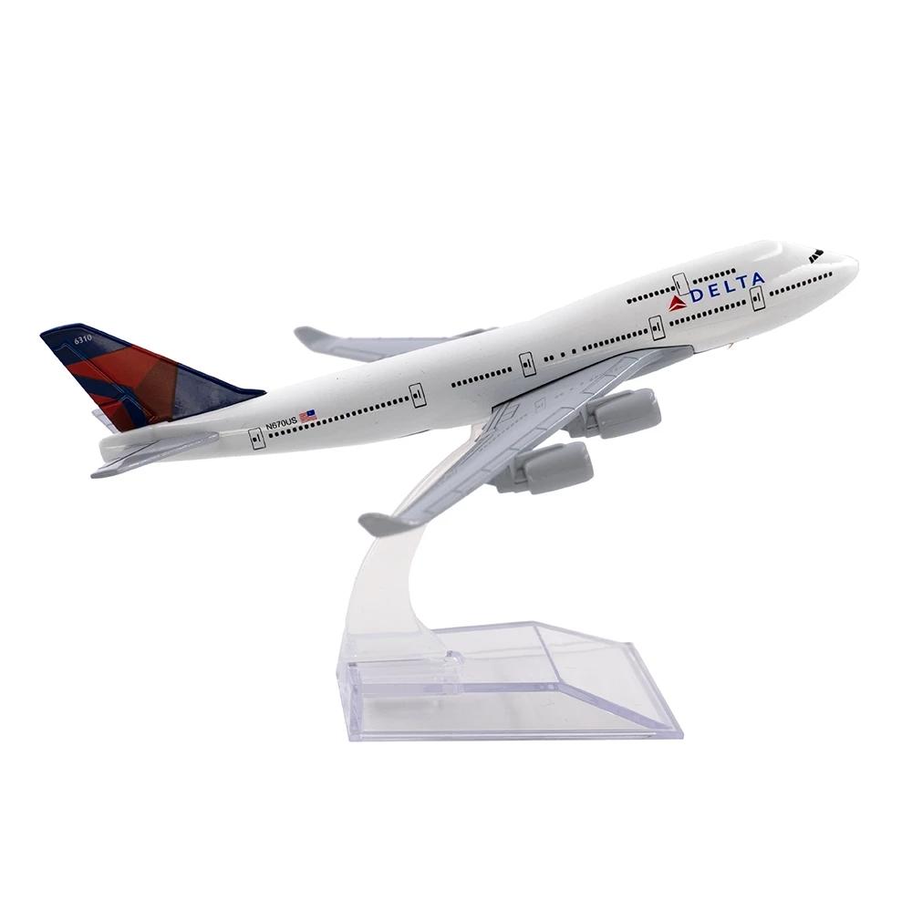 1:400 Alloy 16cm Aircraft Model for Delta B747 Plane Model Simulation Aviation Collectibles Souvenir Static Display Home Decorat