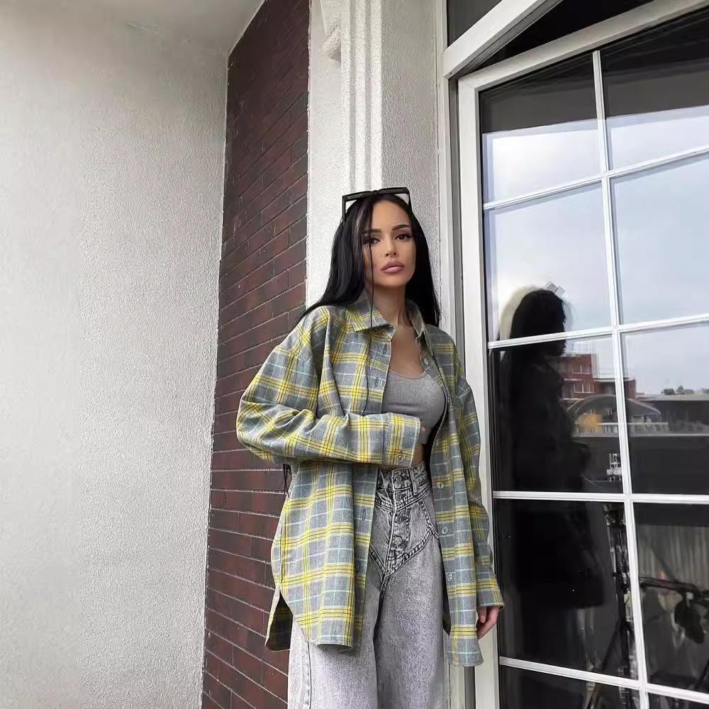 2024 Retro Plaid Lapel Loose Long-Sleeve Women's Shirt