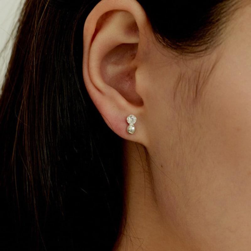 murmur [925silver]Snow cubic stud earrings