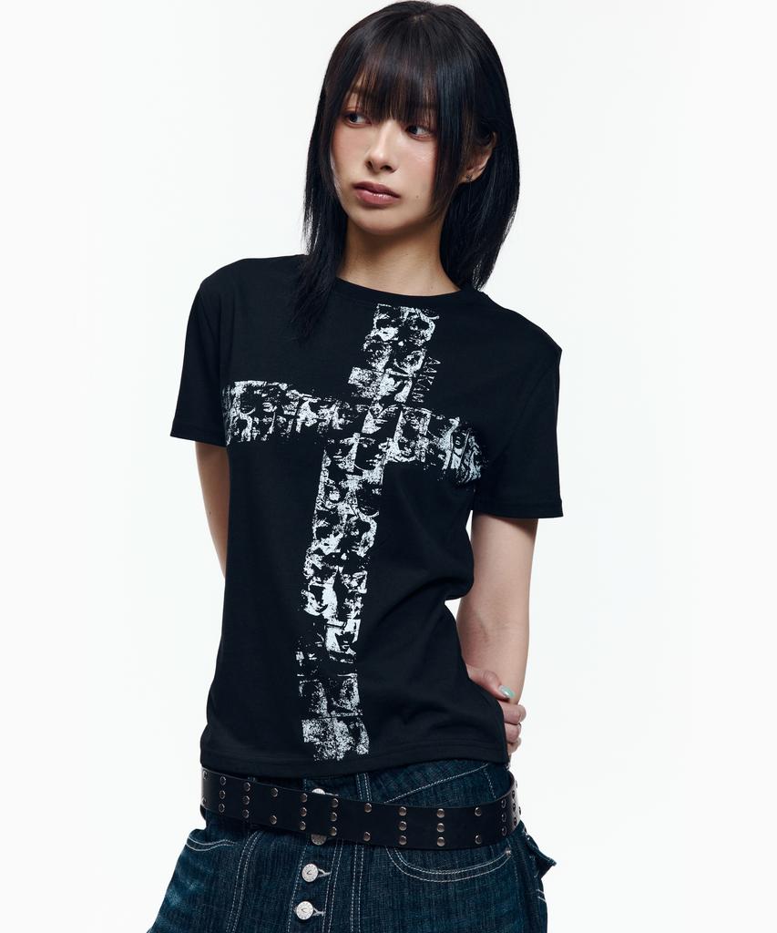AAKAM Mosaic Cross Half Top (Black)