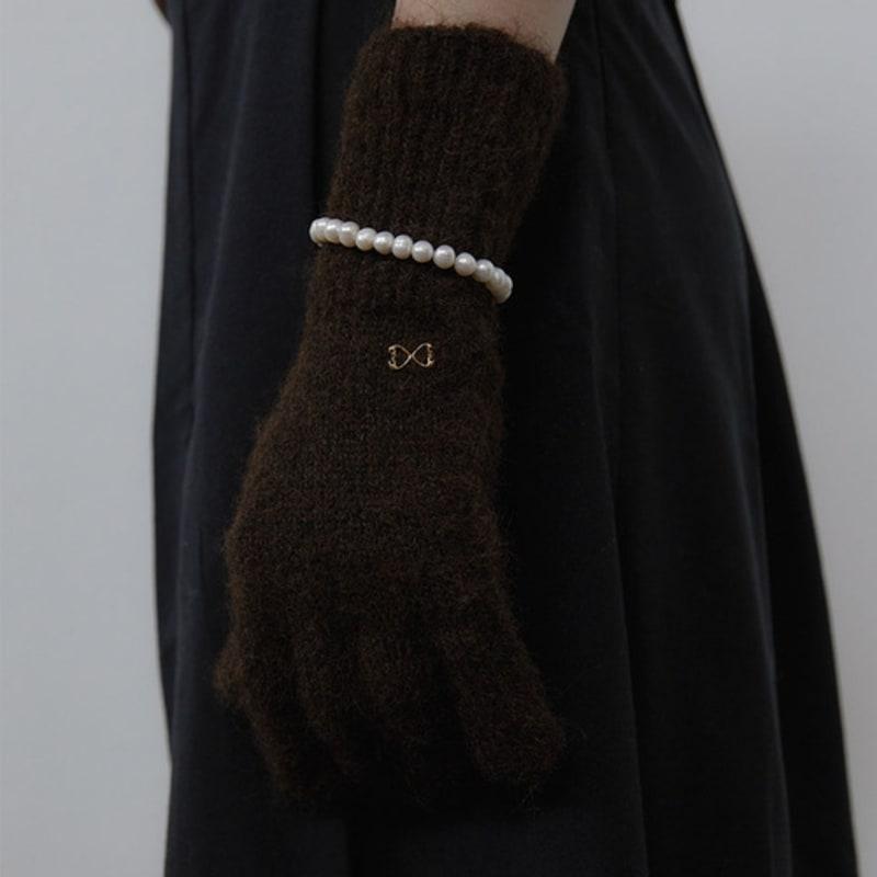LOVE ME MONSTER Mild Winter Long Glove_2COL (L244MGV010)