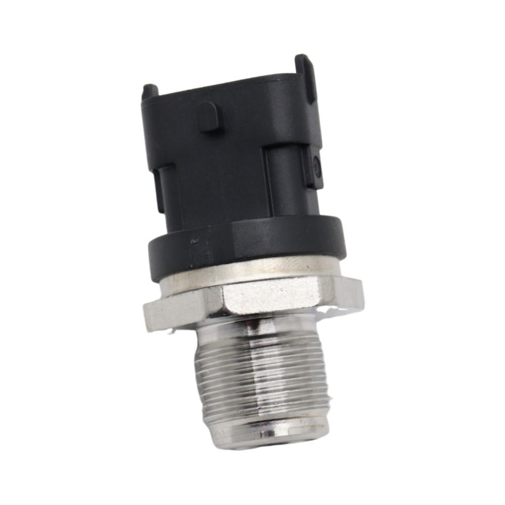 Fuel Rail Pressure Sensor For Mercedes E-Class Sprinter Viano Vito A0061537828