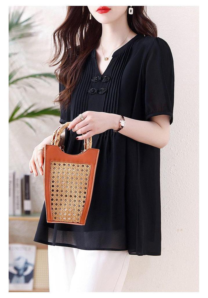 Elegant Plus Size V-Neck Chiffon Shirt - Slimming, Flaw-Hiding, Short-Sleeved, New Chinese Style, Age-Reducing Women's Top 2026