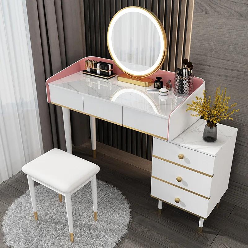 The Nordic Dresser Small Family Model Bedroom Contemporary Contracted with Lamp Light Decoration Lacquer That Bake Makeup Table