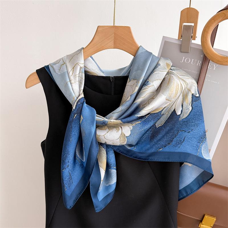 90X90Cm Fashion Bandana Scarfs For Women Floral Handkerchief Hijab Scarf Female Luxury Headband Soft Headband Bandana Tie Neck