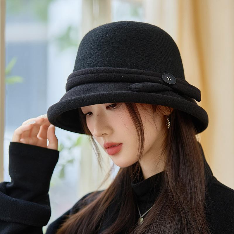 Mom hat lady autumn and winter show face small bucket hat retro versatile top hat in the elderly winter warm basin hat