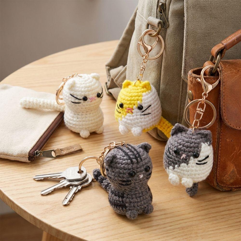 Multi-color Handwoven Cat Pendant Cartoon Knitted Animal Key Ring Crochet Cat Keychain Gift Giving