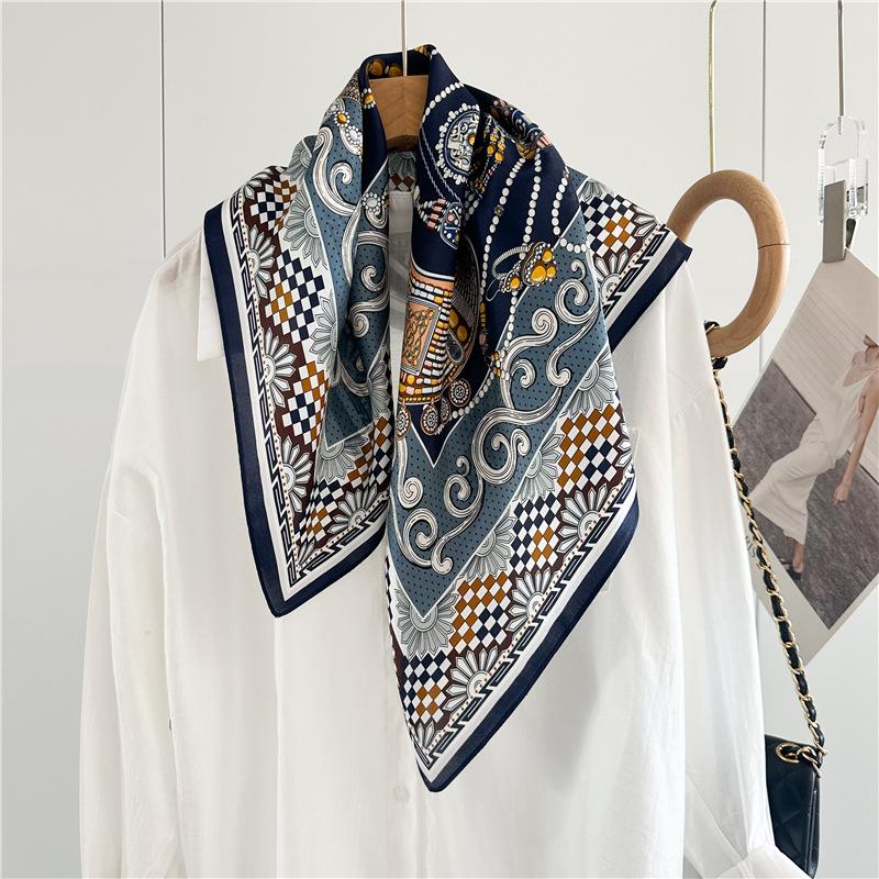 Luxury Women Silk Scarf Glowing Pearlescent Sheen Print 12MM Mulberry Silk Scarf Shawl Square Wrap Shawl For Women Bandana