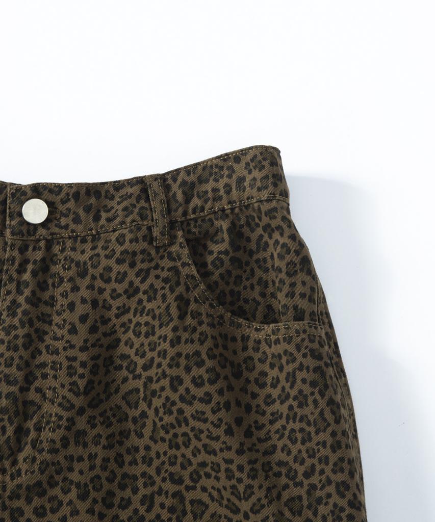 Tonsle Washed Leopard Bermuda Pants Brown