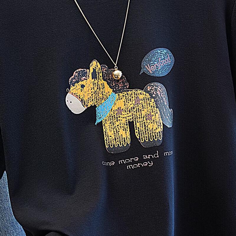 Damen-T-Shirt mit Graffiti-Print und Rundhalsausschnitt