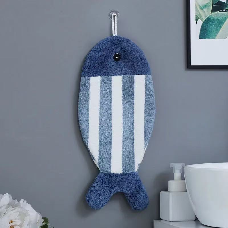

1/3pcs Cute Fish-Shaped Hand Towels - Soft & Absorbent Coral Fleece, Hanging Design with Striped Patterns,Perfect for Bathroom
