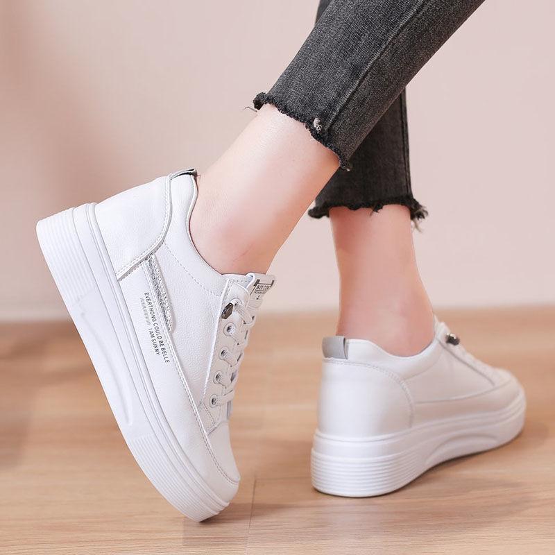 Women's Invisible Lift White Slip-On Shoes - Thick-Soled, Versatile for Spring and Autumn