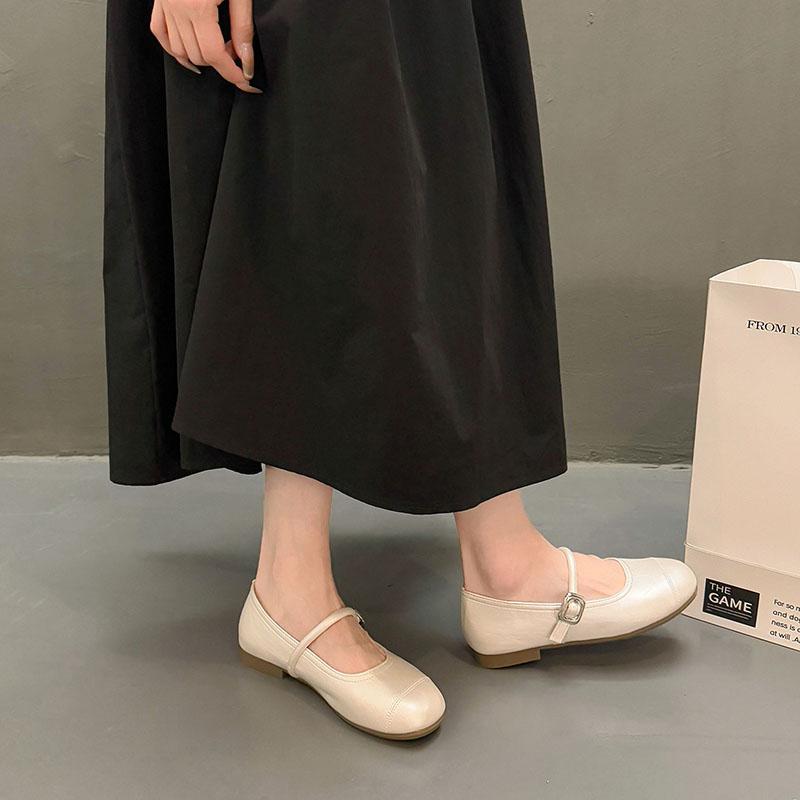 Fashion 2025 NEW Fashionable and Simple Soft Lightweight Leather Women's Shoes Flat Bottom Round Toe Retro Flats Summer Shoes
