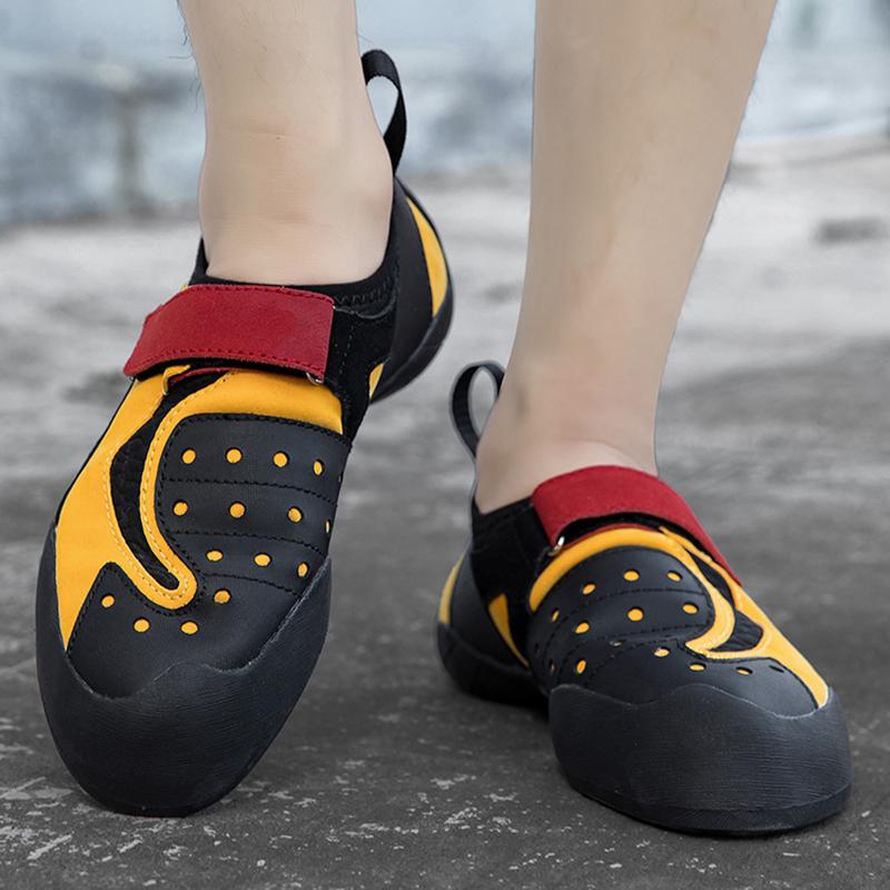 New cool couple style climbing shoes anti slip breathable comfortable climbing training shoes beginner indoor climbing shoes