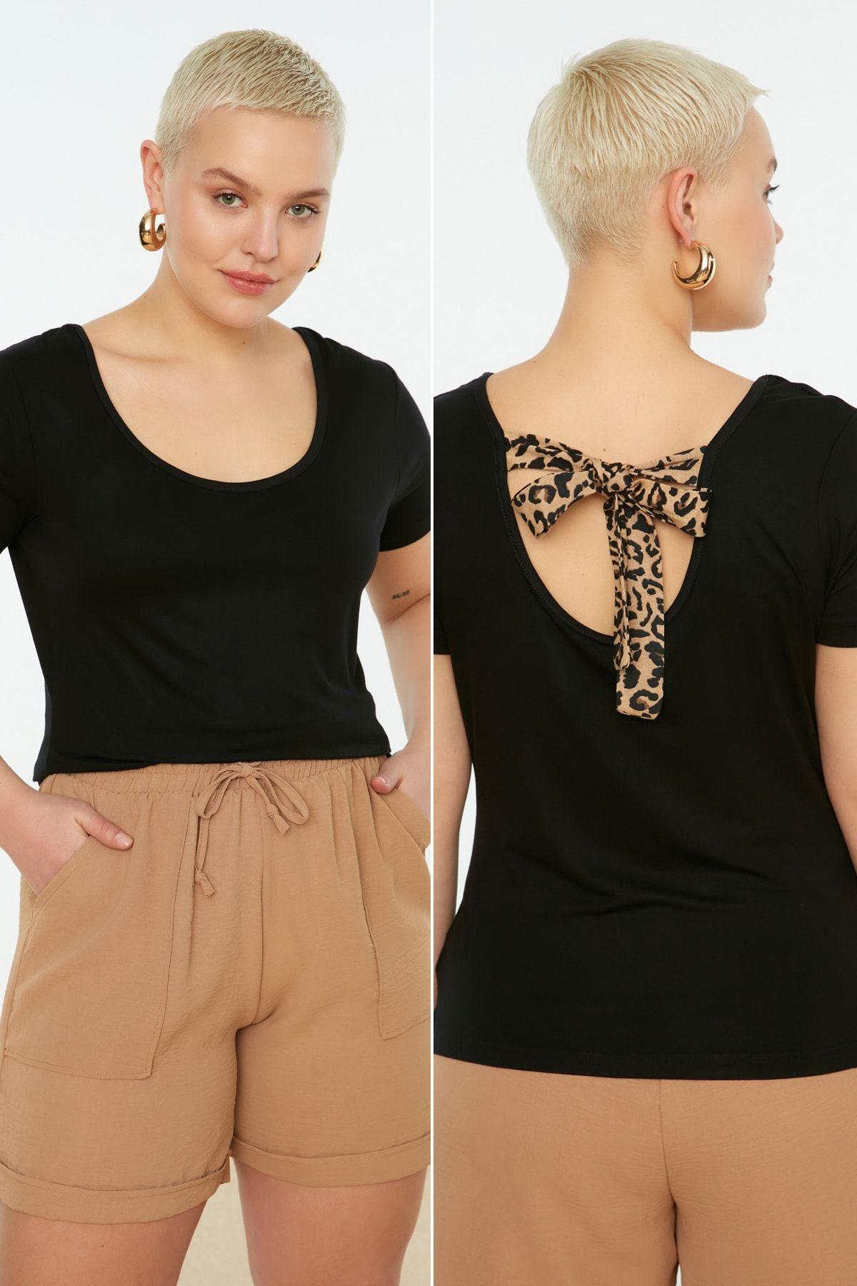 

Women s Style Plus Size Black Knitted Blouse with Tie Back Detail 2XL