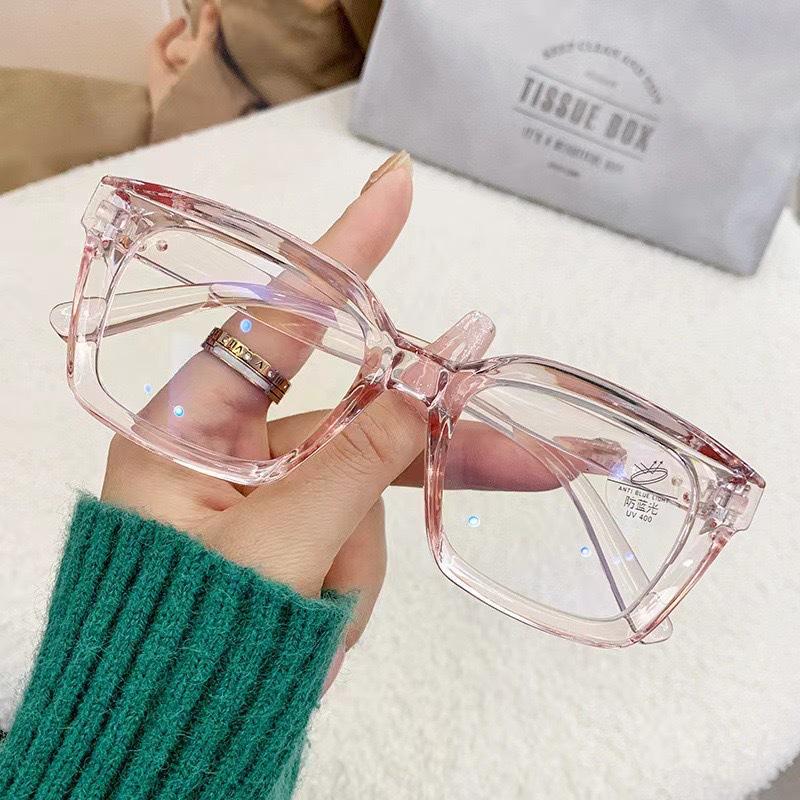 Women's Ultra-Light Tea-Colored Three-Point Prescription Glasses: Versatile, Blue Light Blocking, Large Frame, Plano, Perfect for Bare-Faced Photos.