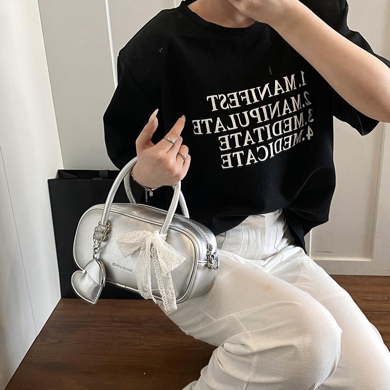 Large capacity bag women's spring and summer retro 2025 new casual messenger bag versatile portable work commuter pillow bag