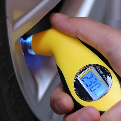 High Precision Digital Tire Gauge with Backlit Display for Car Tire Pressure Measurement