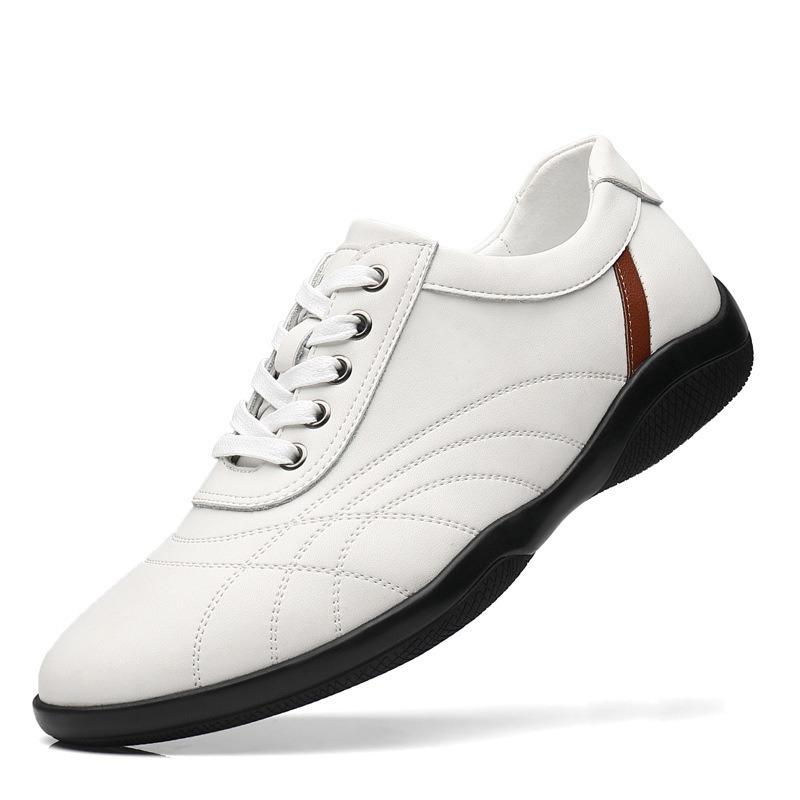 Herrskor nya andningsbara sport casual Doudou-skor mångsidiga brädskor mode vita skor