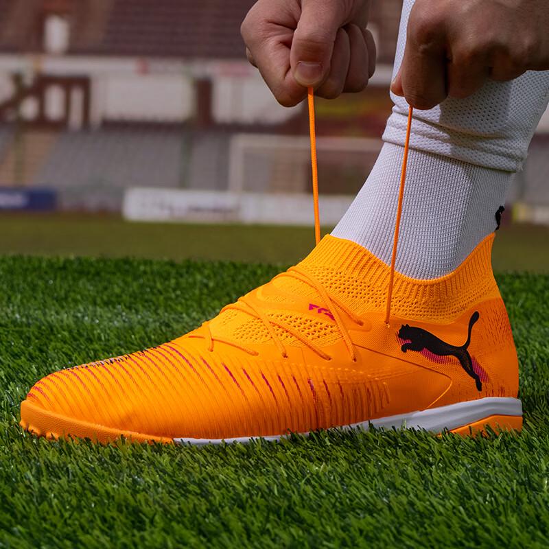 PUMA Unisex TT Cleat Football Shoes L