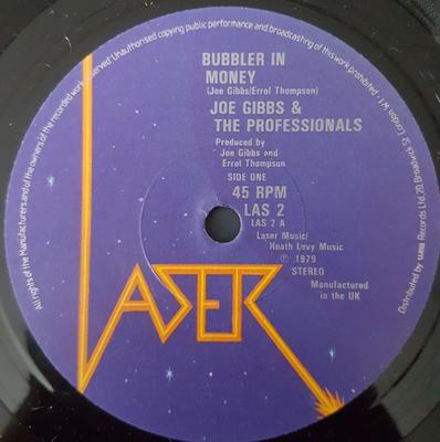 7-Zoll-Schallplatte JOE GIBBS THE PROFESSIONALS MIC Bubbler In Money Friend And Money LAS2 Laser 1979 UK Reggae Ska Dub Gebraucht