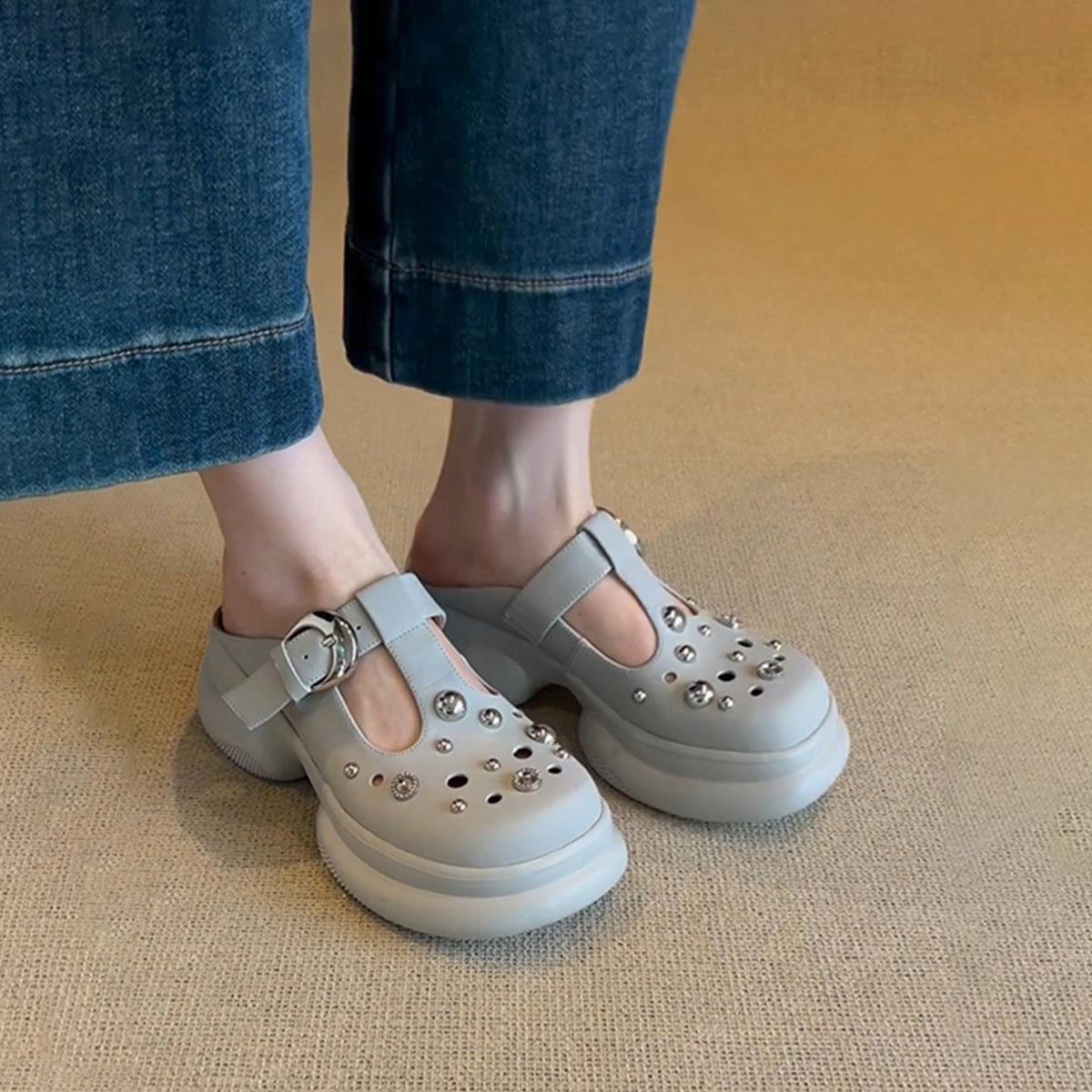 

толстоподошвенные нескользящие туфли с внешними отверстиями, женская ленивая ветреная личность, шлепанцы с закрытым носком на одной педали 35 светло-серый