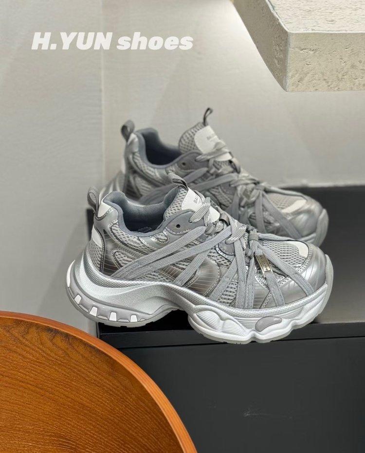 

Breathable mesh strap retro dad shoes women s 2025 new heightening platform sports shoes versatile running casual shoes 35 серебряный