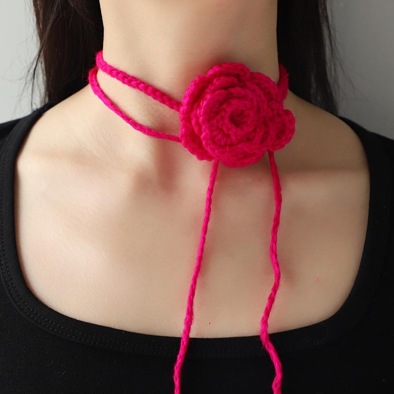 Hand-woven Floral Crochet Choker Necklace