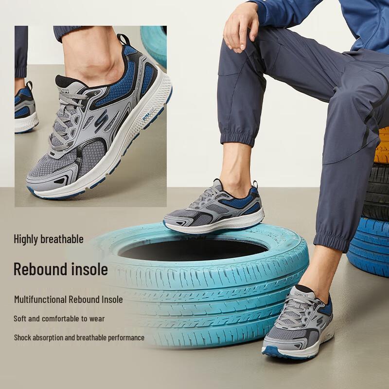 

Skechers Men s Lightweight Running Shoes 220081 39.5