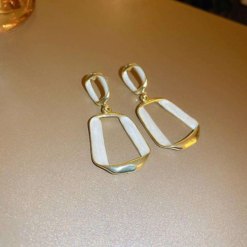 Love Geometric Earrings, Simple Flower Earrings, Fashionable Temperament Earrings, High-end Sense Earrings, Gifts