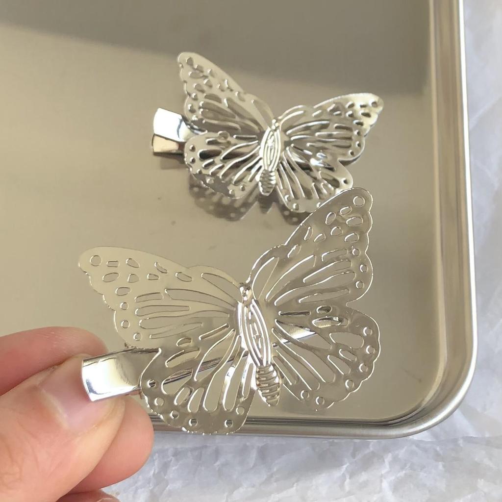 Hollow Butterfly Hair Clip - Y2K Silver/Gold Accessory for Bangs