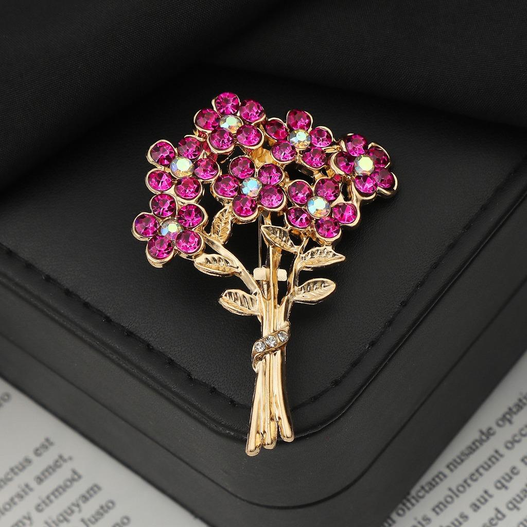 Fuchsia Rhinestone Brooch Compact Bouquet Flower Brooch Alloy Fashion Pin Lightweight Gold Plated Brooch For Scarves Cardigans