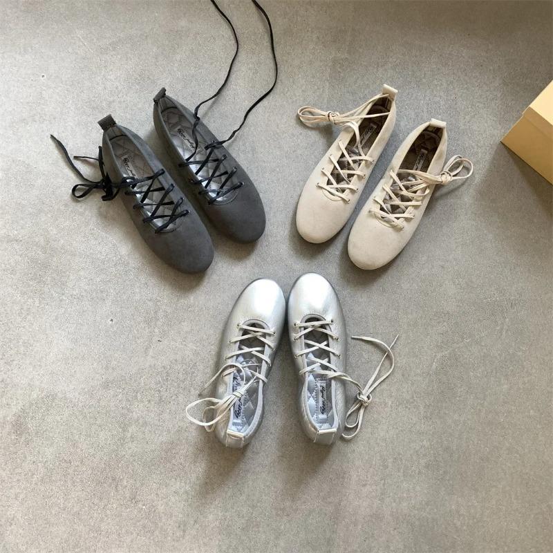 Spring 2025 Women's Ballet Flats Soft Low Heel Flat Shoes Casual Versatile Comfortable Round Toe Leather Shoes